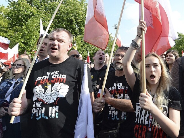 Proti odškodneniu Židov protestovali v Poľsku tisícky ľudí