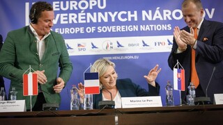 Kollár chce s Le Penovou opraviť európsky dom, EÚ chcú zachovať