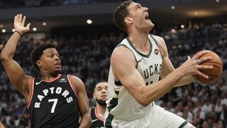 NBA: Bucks otočili v posledných minútach, zvíťazili nad Torontom