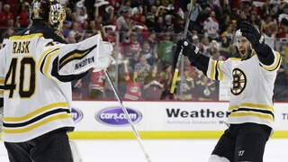 NHL: Boston zabojuje o Stanleyho pohár, postúpil do finále