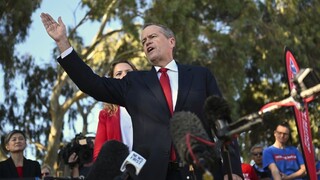 V Austrálii sa skončili voľby, líder opozície priznal prehru