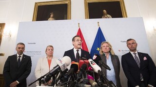 FPÖ má po škandále nového šéfa, strana hrozí odchodom z vlády