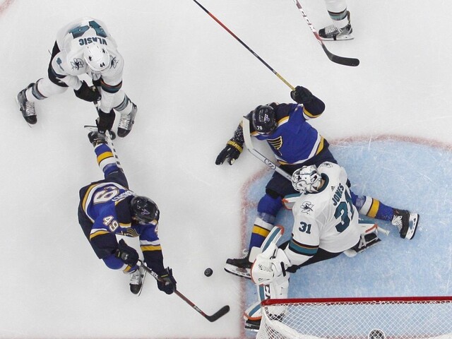 NHL: Blues majú na dosah svoje prvé finále od roku 1970