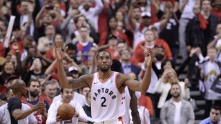 NBA: Toronto znížilo stav série, hrdinom zápasu bol Leonard