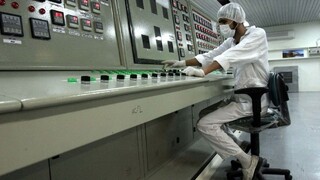 Teherán zvyšuje napätie, v pláne má znásobiť výrobu uránu