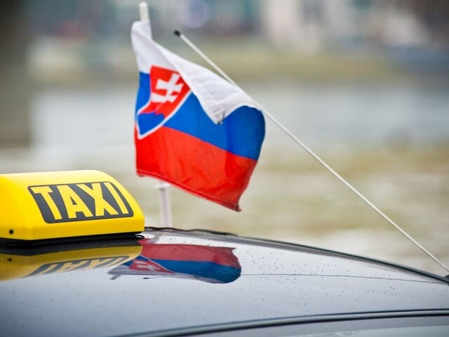 Taxikári si pýtali za krátke jazdy po hlavnom meste desiatky eur
