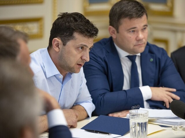 Zelenskyj rozpustil parlament a vypísal dátum predčasných volieb
