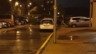 Muž postrelený v Petržalke je z najhoršieho von. Strelec je mŕtvy