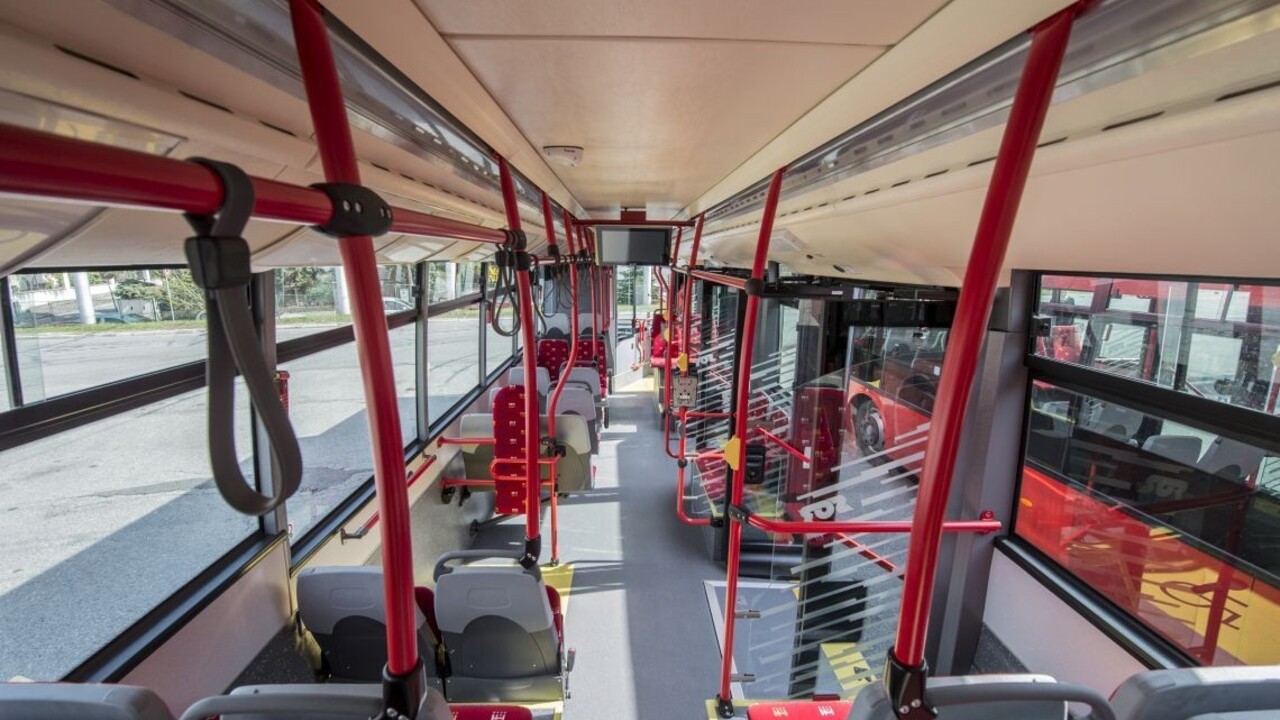 V cestovných poriadkoch DPB nastanú zmeny. Prezradili, aké