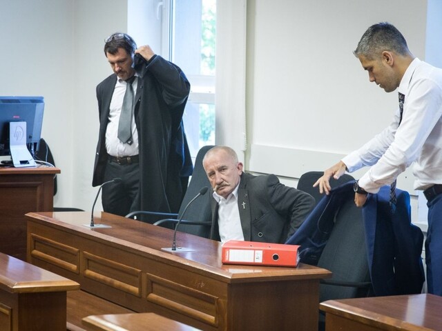Advokát obhajoval i poslanca ĽSNS, obvinili ho z extrémizmu