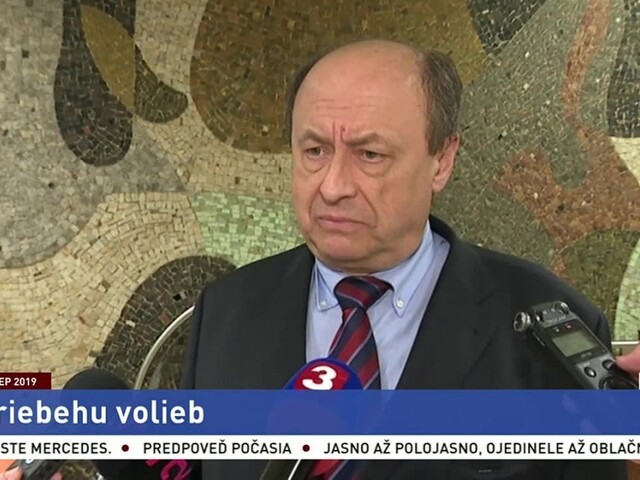 Vyhlásenie predsedu Štátnej volebnej komisie E. Báránya o voľbách