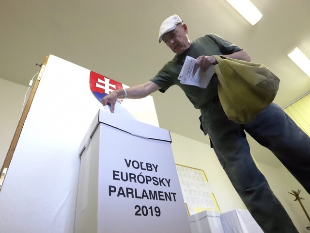 Koho sme volili v krajoch? Víťaz získal najviac v hlavnom meste