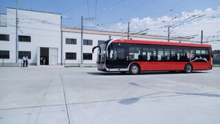 Bratislava kupuje dlhé ojazdené autobusy. Nahradia staré Karosy