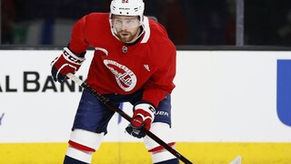 Hokejovú hviezdu natočili v Las Vegas s čiarami bieleho prášku