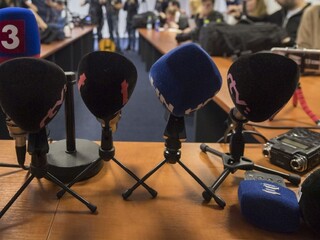 Úradník mal poslať k novinárke sociálku, čelí trestnému oznámeniu