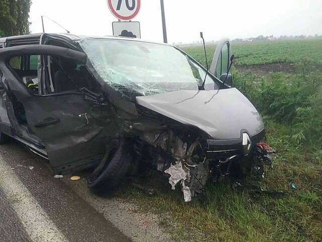 Dodávka sa neďaleko Trnavy zrazila s autom, hlásia mŕtvych