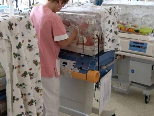 Narodilo sa najmenšie dieťa na svete, ktoré dokázalo prežiť