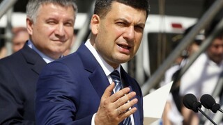 Ukrajinský parlament neprijal premiérovu demisiu, vláda pokračuje