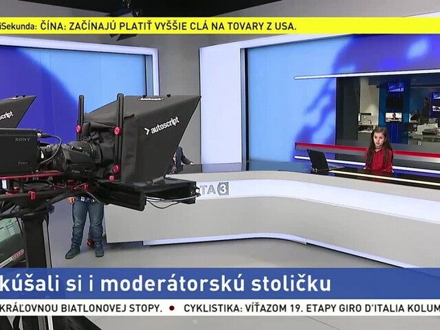 Do TA3 sa prišli pozrieť deti, vyskúšali si aj stoličku moderátora