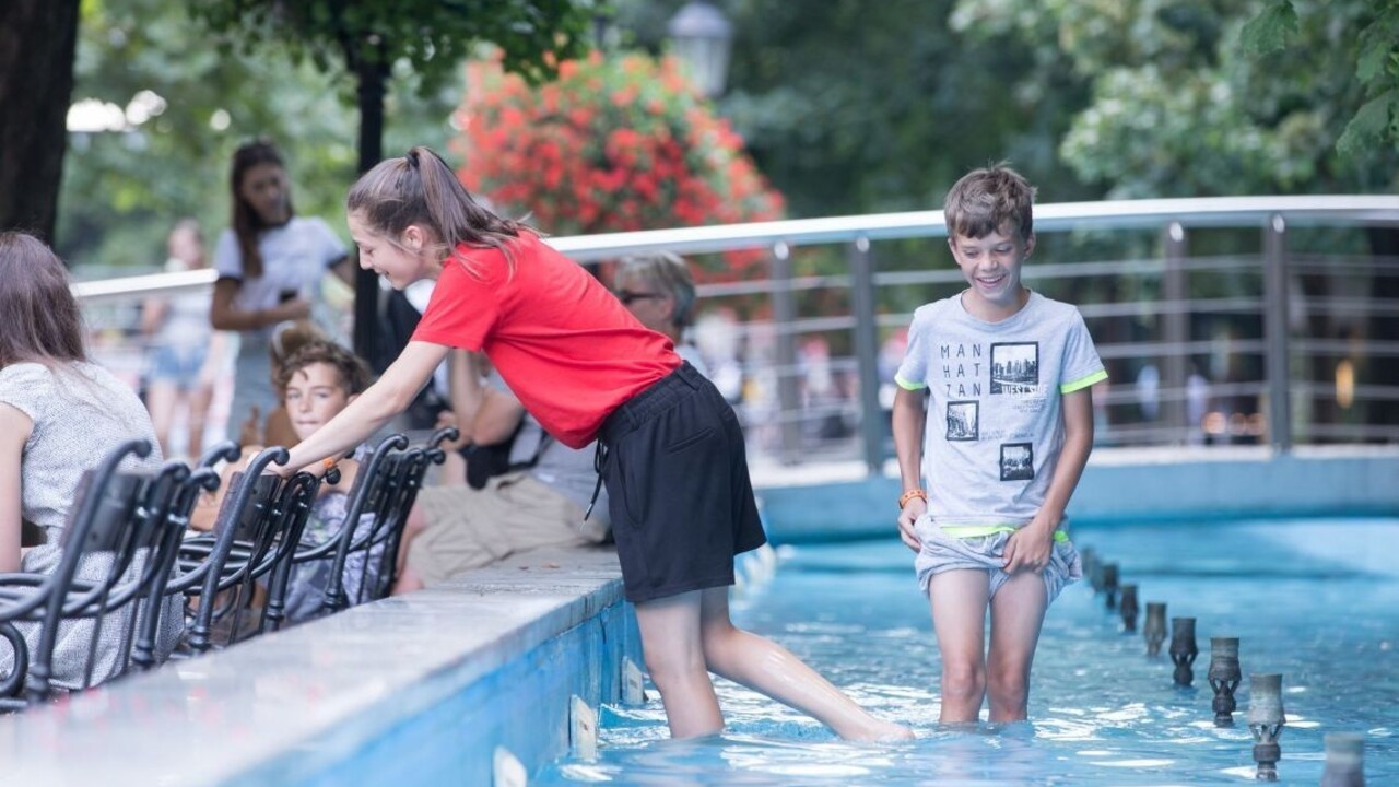 Máme za sebou prvý tropický deň, teploty presiahli 30 stupňov