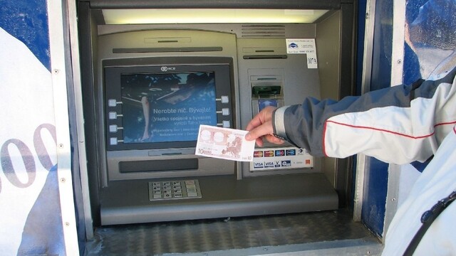 Životné minimum a bonus na dieťa by mali v lete stúpnuť