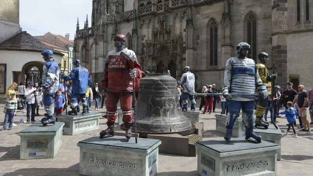 Skákanie po aute či falošné lístky. Polícia hodnotila hokejové MS