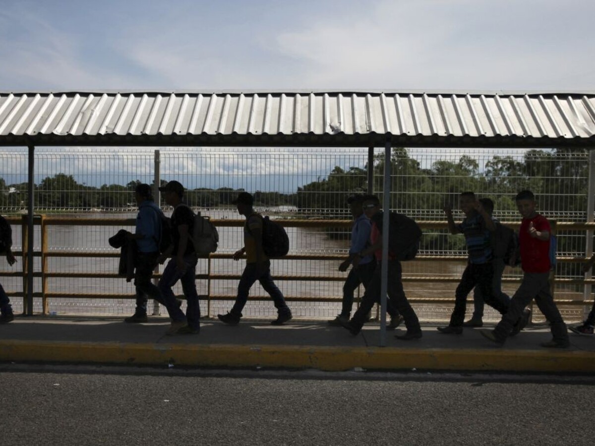 Do Mexika dorazili stovky migrantov, cieľom ich cesty sú USA