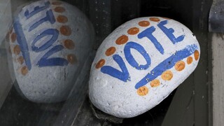 P. Mikitič o doplňujúcich voľbách v Británii