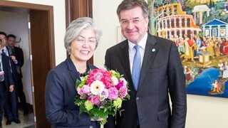 Práca a dovolenka v Kórei aj pre Slovákov. Lajčák sa dohodol s ministerkou