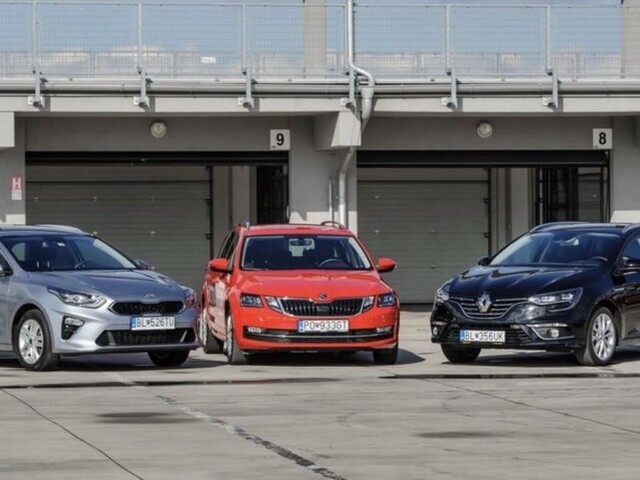Porovnali sme tri kompaktné kombíky s benzínovými motormi