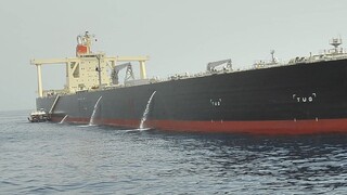 Na tankery pri Iráne mohli zaútočiť, hlásia výbuch i požiar