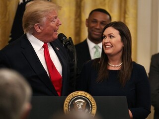 V Bielom dome končí Trumpova hovorkyňa, označil ju za úžasnú