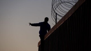 Dôsledok dohody sa prejavuje, migrantov na hranici otáčajú naspäť