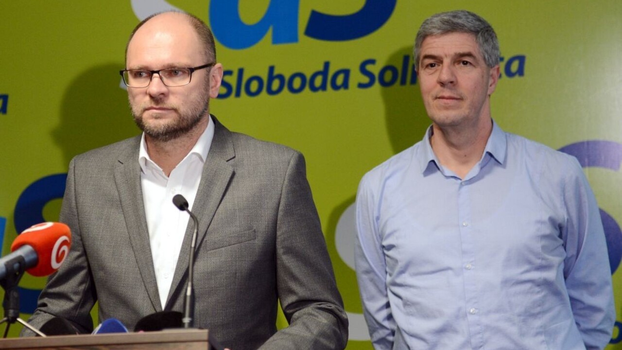 Bugár odmieta balíčky za miliardu, Sulík sa sekery v rozpočte nebojí