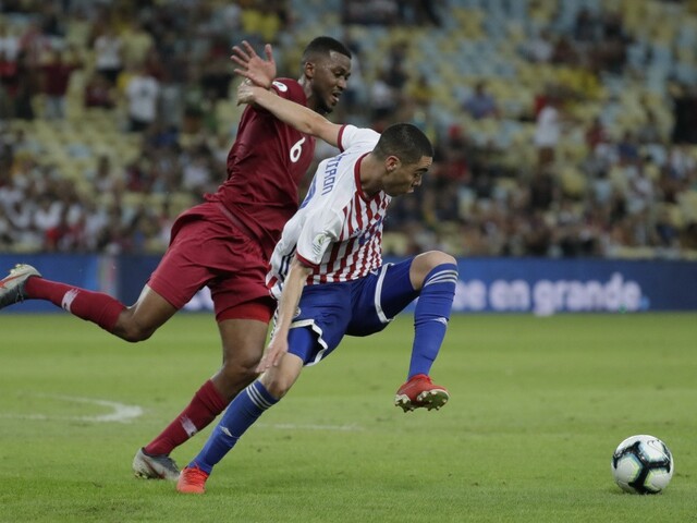 Úvod na Copa América skončil medzi Paraguajom a Katarom remízou