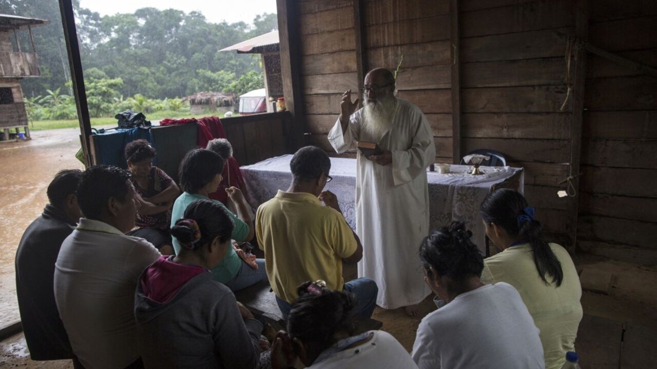V Amazónii chýbajú kňazi, Vatikán uvažuje o vysviacke ženatých