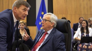Lídri rozhodnú o top pozíciách EÚ. Vyberú i Junckerovho nástupcu