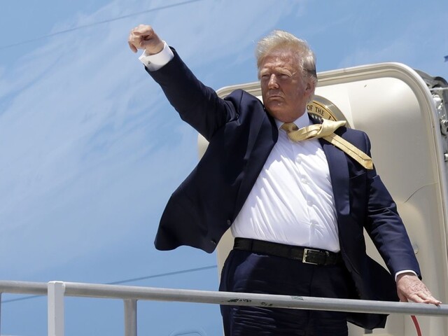 Trump priznal, že chystal útok na Irán. Cúvol na poslednú chvíľu