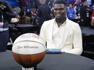 Williamson sa stal hviezdou draftu NBA, vybrali si ho Pelicans