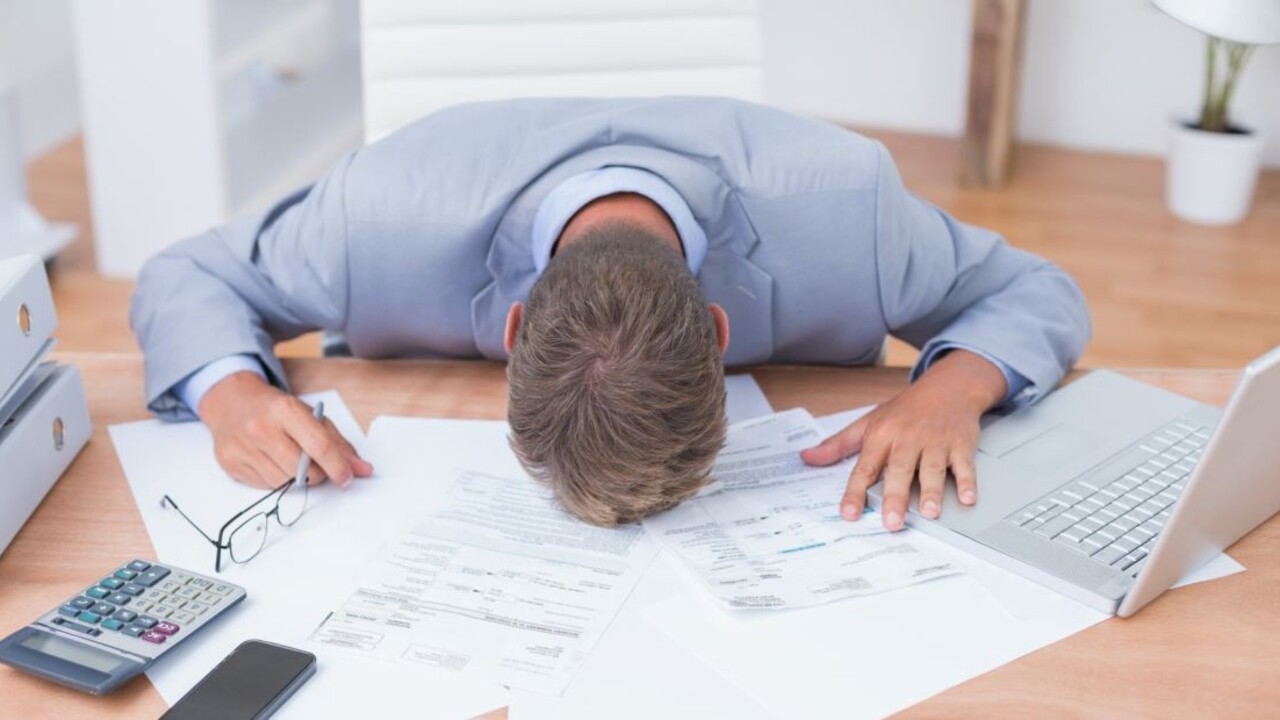 Pracujete dlhé hodiny? Podľa vedcov máte vyššie riziko mŕtvice