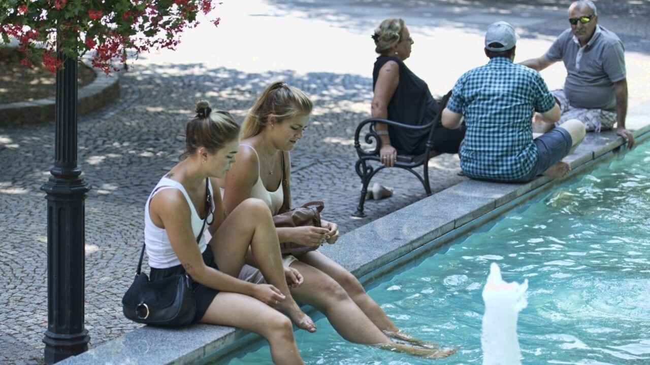 Hrozia nám povodne a búrky, vracajú sa aj tropické horúčavy