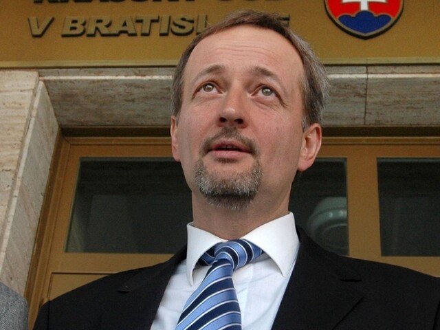 Konanie s Lexom v kauze zavlečenia prezidentovho syna prerušili