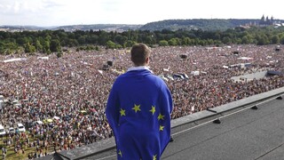 Babiš kritizoval obrovské protesty. Česi sa vraj nikdy nemali tak dobre