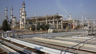 Analytik S. Pánis o tom, ako spor s Iránom dvíha cenu ropy