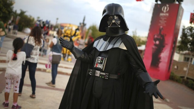 Temná sila sa prebudila. Darth Vader ide do ukrajinských volieb