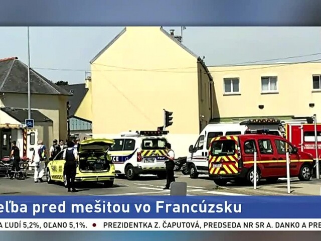 Strieľal do ľudí, keď vychádzali z mešity. Z miesta ušiel