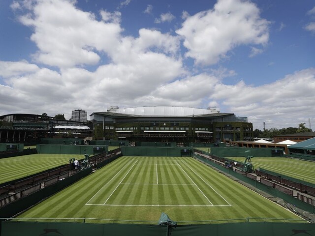 Slovenské farby budú vo Wimbledone hájiť aj dve juniorky