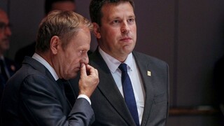 Politici sa nevedia dohodnúť, kto bude viesť EÚ. Summit prerušili