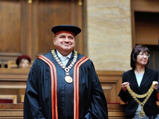 Náhle zomrel bývalý dlhoročný dekan na Univerzite Komenského