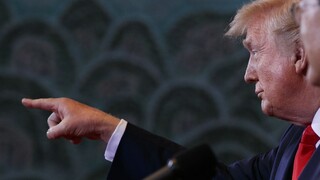 Hráte veľkú manipulatívnu hru, obvinil Trump EÚ a Čínu